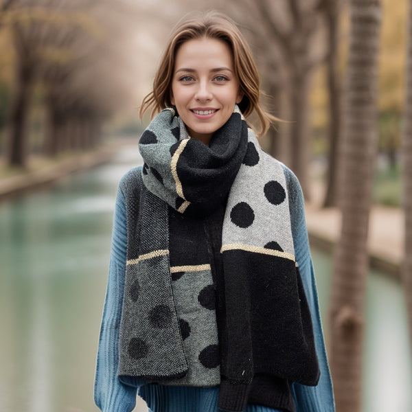 Dasa - Knitted Spotty Scarf (55x180cm) - Greys