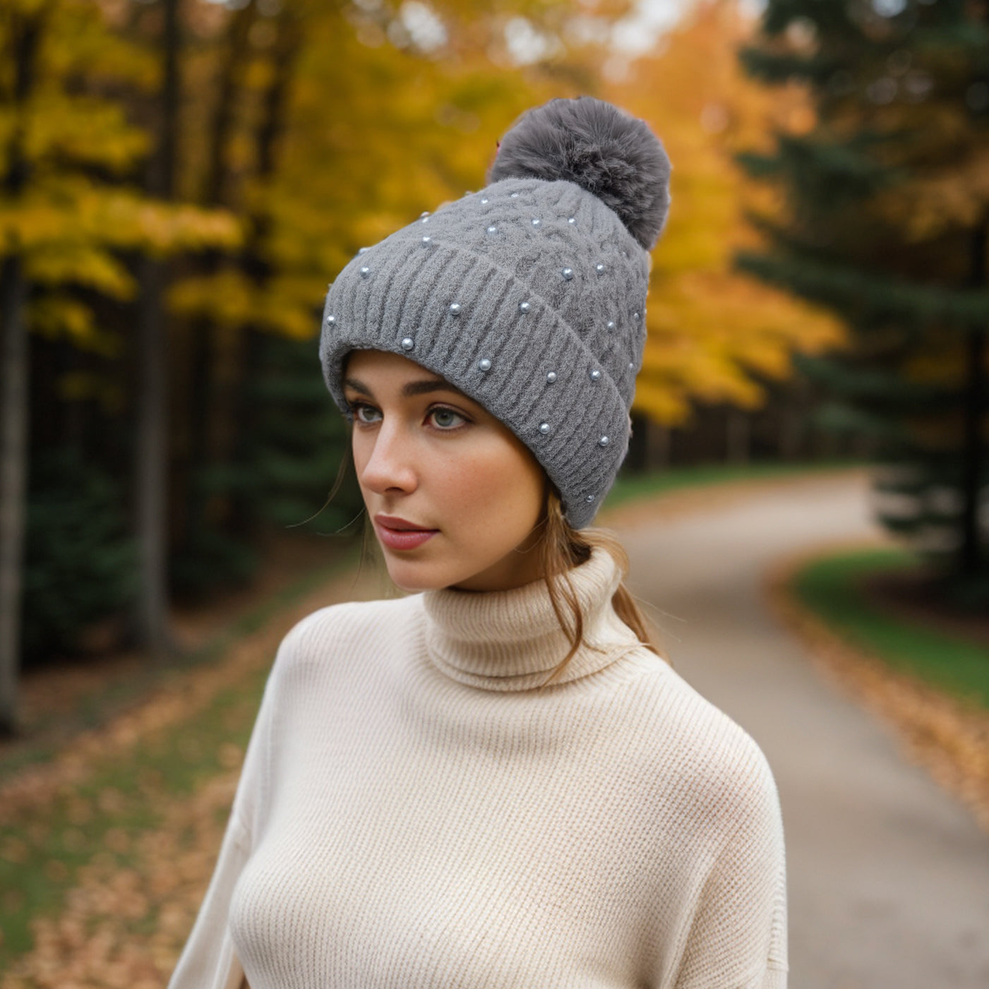 Pearl Faux fur PomPom Hat - Silver Grey